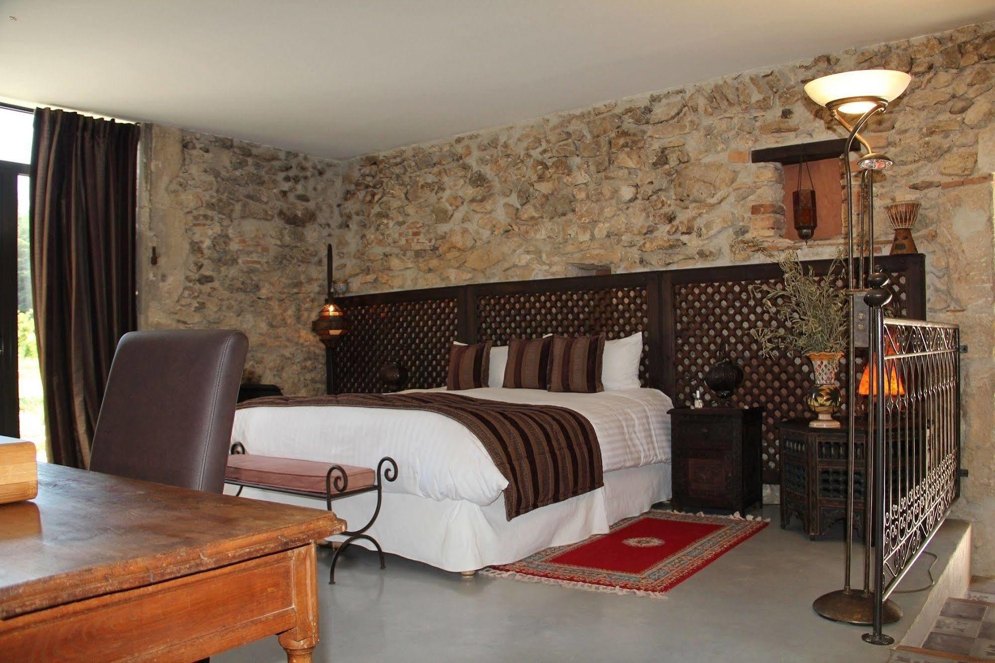 Hotel Le Trésor des Templiers Malataverne Esterno foto